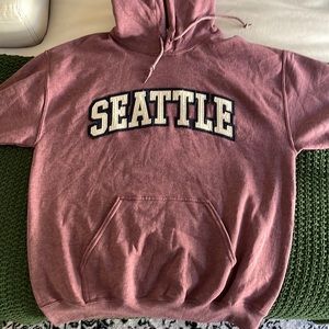 GILDAN SEATTLE HOODIE